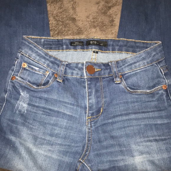 STS Blue Jeans - Picture 1 of 6